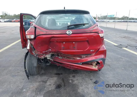 2021 Nissan Kicks Sv Xtronic Cvt z USA, uszkodzony, nr VIN 3N1CP5CV1ML473334